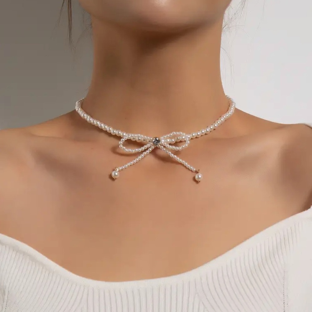 Silver Pearl Bow Choker Necklace